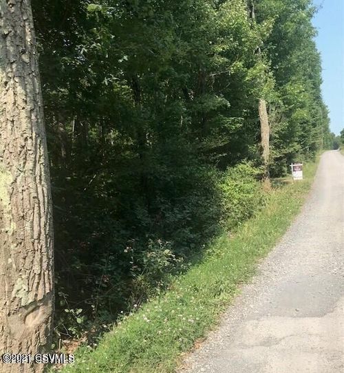 1790 Bobcat Dr, Mifflinburg, PA, 17844-7821 | Card Image