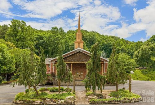 1127 Franklin Grove Church Rd, Bryson City, NC, 28713-7925 | Card Image
