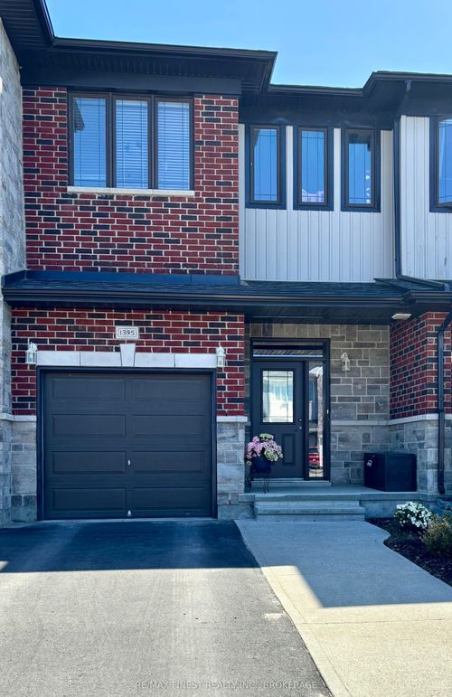 1395 Tremont Dr, Kingston, ON, K7P0K7 | Card Image