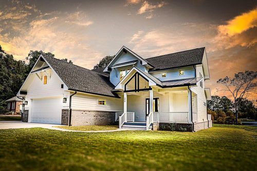 256 Plantation Dr, Manning, SC, 29102-9042 | Card Image