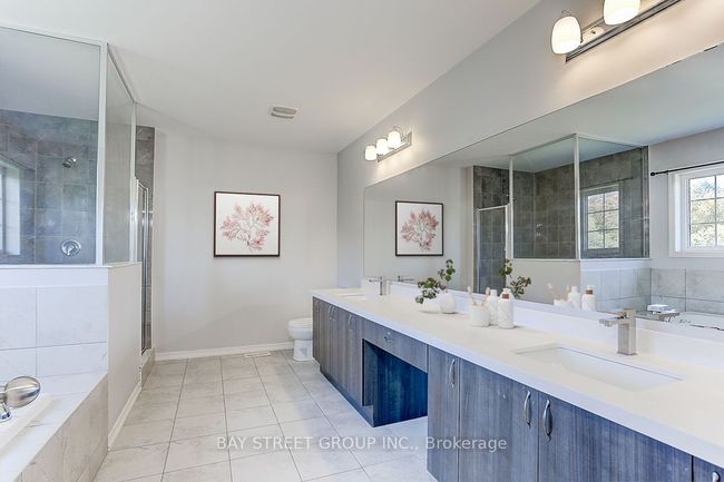 2433 Equestrian Cres, House other with 4 bedrooms, 4 bathrooms and 4 parking in Oshawa ON | Image 12