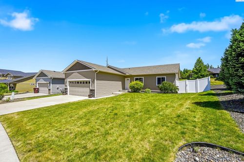 1030 Sw Corral Court, Pullman, WA, 99163 | Card Image