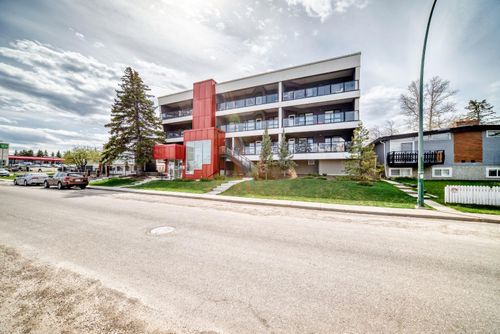 201-1629 38 Street Sw, Calgary, AB, T3C1T8 | Card Image