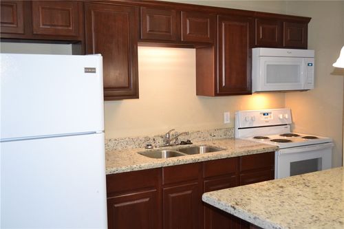 7-4212 Old College Road, Bryan, TX, 77801 | Card Image