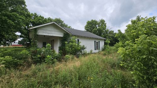 8705 Main St, Enville, TN, 38332-2016 | Card Image