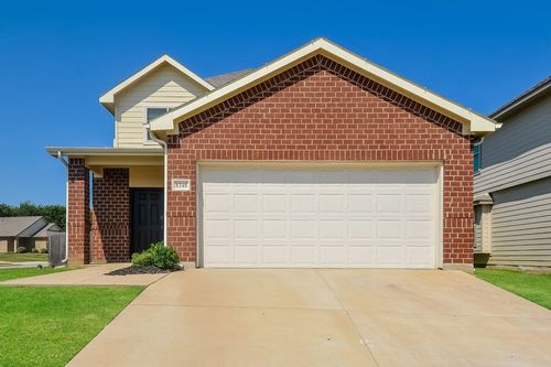 8348 Yaupon Holly Trl, Fort Worth, TX, 76123-1695 | Card Image