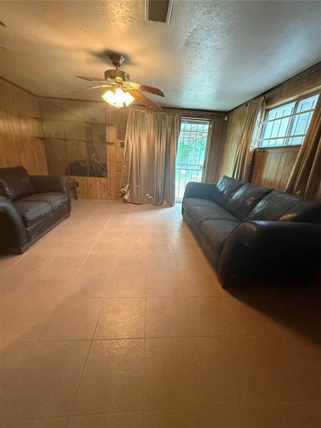 4300 Weaver Rd, House other with 3 bedrooms, 2 bathrooms and 2 parking in Houston TX | Image 14