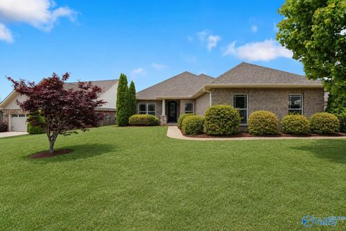 22 Cypress Grove Ln Sw, Huntsville, AL, 35824-4084 | Card Image