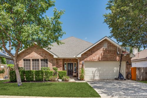 14302 Auberry Dr, Helotes, TX, 78023-3631 | Card Image