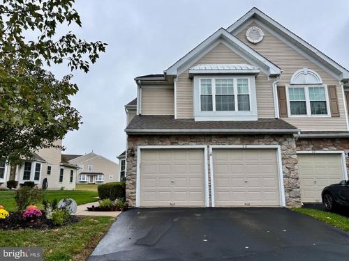 83 Cypress Pl, NEWTOWN, PA, 18940-9208 | Card Image