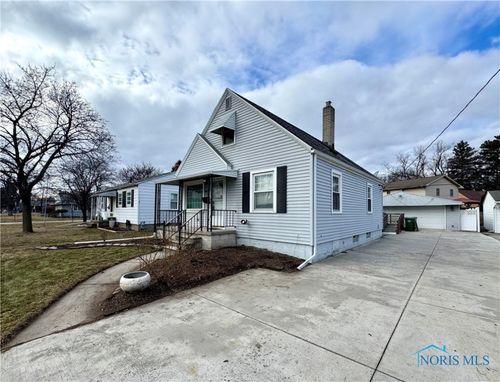 907 Seventh Street, Maumee, OH, 43537 | Card Image