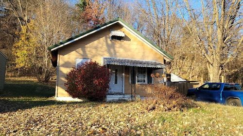 1021 Sugar Grove Rd Se, Lancaster, OH, 43130-4855 | Card Image