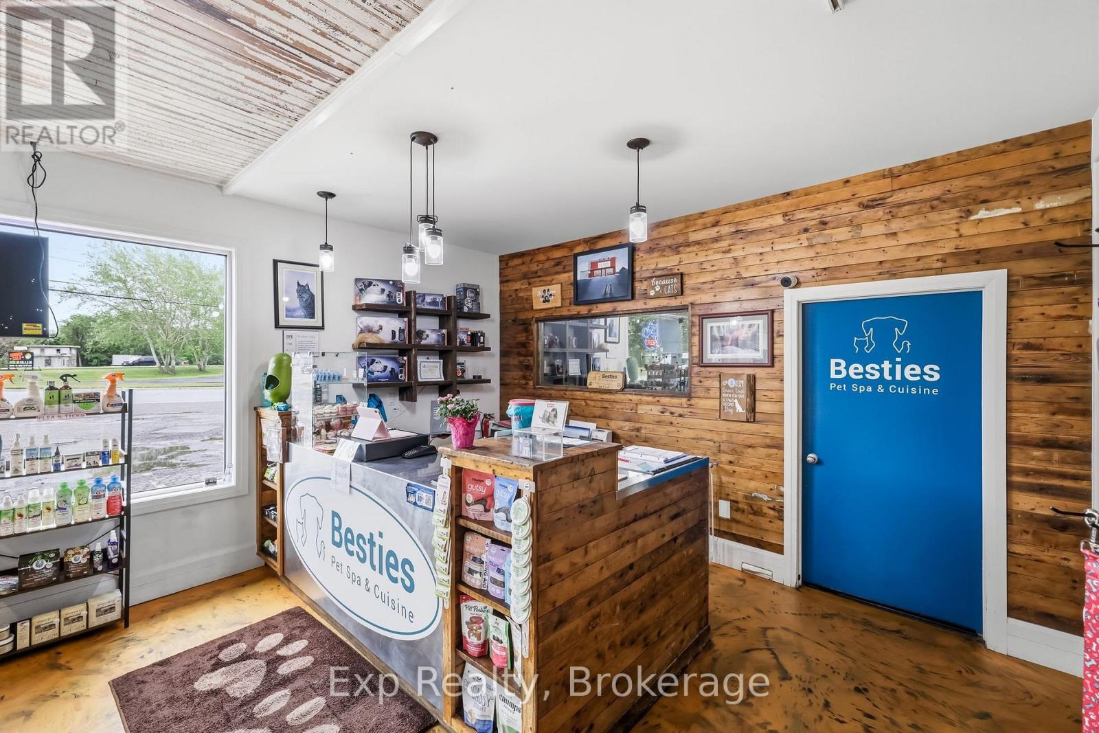 Commercial Sale in Prince Edward County (Ameliasburg Ward) 4
