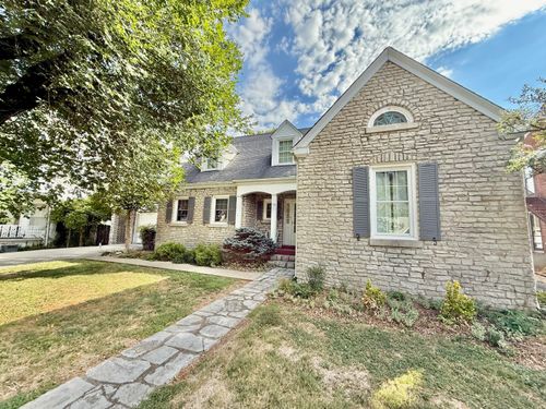 113 College St, Somerset, KY, 42501-1307 | Card Image