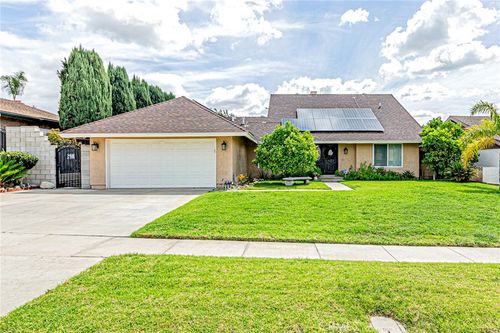 1668 Lakewood Avenue, Upland, CA, 91784 | Card Image