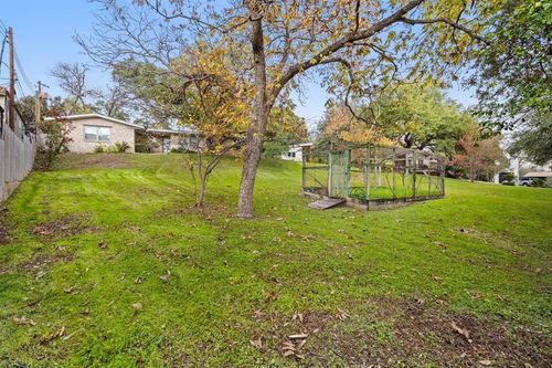 601 Sandringham Cir, Austin, TX, 78704-5222 | Card Image