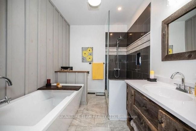 1555 Whitton Rd, House other with 3 bedrooms, 3 bathrooms and 6 parking in Horton ON | Image 11