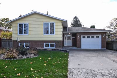 47 Joanna Dr, House other with 3 bedrooms, 2 bathrooms and 5 parking in Saint Catharines ON | Image 2