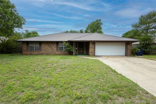 1914 Windsor Dr, Duncan, OK, 73533-1214 | Card Image