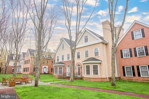 5 Governors Ln, Princeton, NJ, 08540-3666 | Card Image