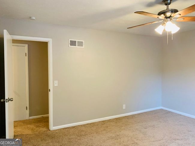 B - 1069 Laurel Ln Nw, Home with 3 bedrooms, 2 bathrooms and 2 parking in Conyers GA | Image 19