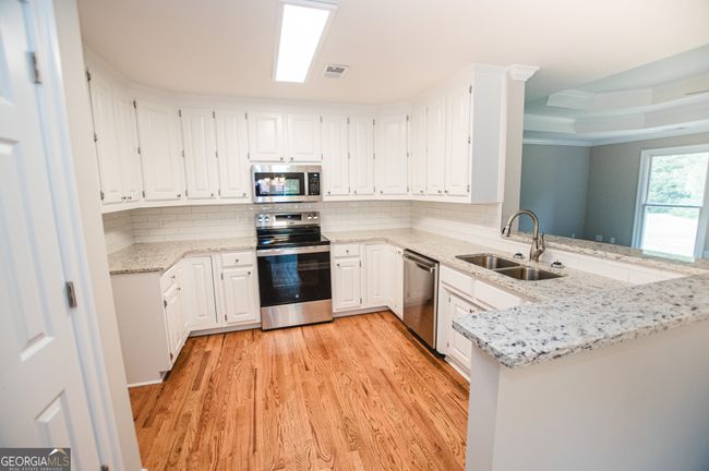 3015 Shoal Creek Rd, House other with 3 bedrooms, 3 bathrooms and 2 parking in Monroe GA | Image 9