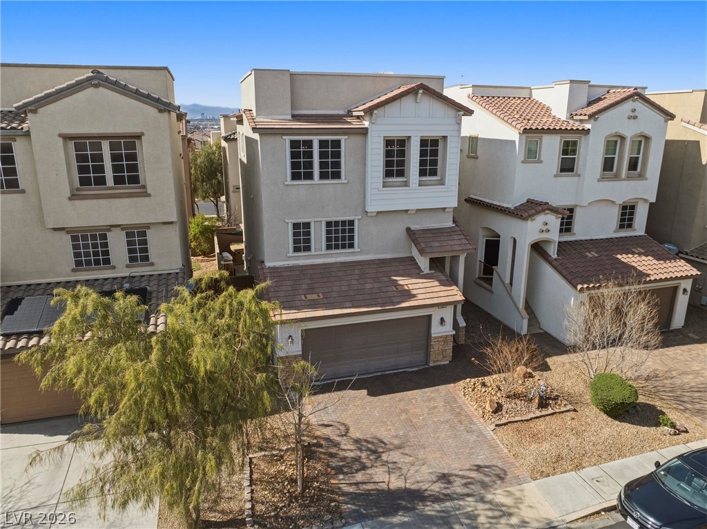 Residential in Henderson
