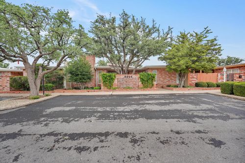 2214 N H St, Midland, TX, 79705-7521 | Card Image