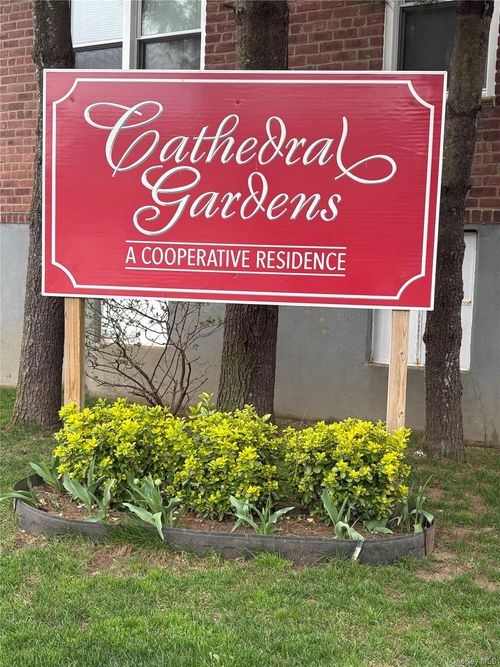 apt-6a-24 Mulford Pl, Hempstead, NY, 11550-2114 | Card Image