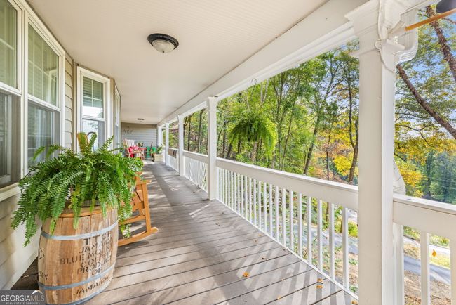 1134 Old Lake Russell Rd, House other with 3 bedrooms, 3 bathrooms and null parking in Cornelia GA | Image 4
