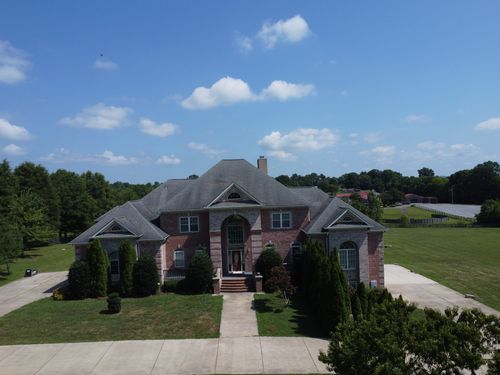 1616 Long Hollow Pike, Gallatin, TN, 37066-8613 | Card Image