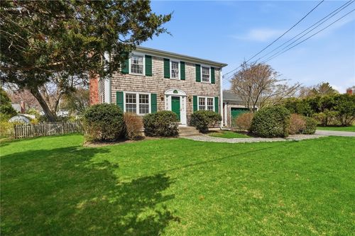 194 New Meadow Rd, Barrington, RI, 02806-3701 | Card Image