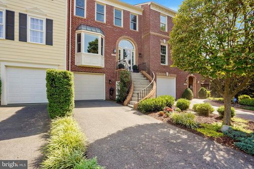 6840 Mclean Province Cir, FALLS CHURCH, VA, 22043-1667 | Card Image