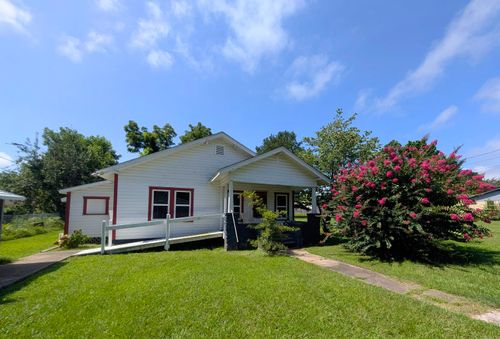 611 Hornbeck Ave, Mena, AR, 71953-4385 | Card Image
