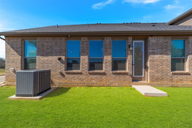 6801 Joelene Rae Dr, House other with 3 bedrooms, 3 bathrooms and null parking in Arlington TX | Image 31
