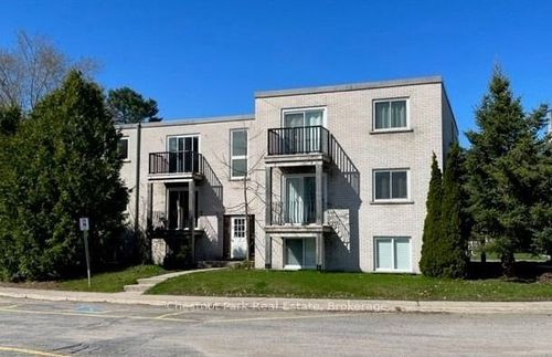 33-25 2nd St S, Gravenhurst, ON, P1P1N9 | Card Image