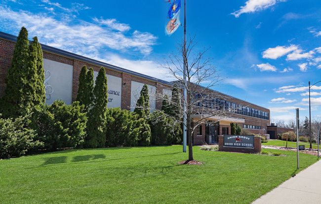 0018 - 1104 58 Th Rd, Condo with 3 bedrooms, 3 bathrooms and 2 parking in Union Grove WI | Image 27