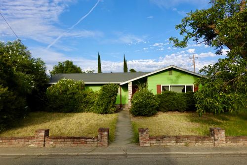 1021 Green Lane, Yuba City, CA, 95993 | Card Image