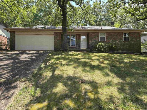 901 Valerie Dr, North Little Rock, AR, 72118-3160 | Card Image