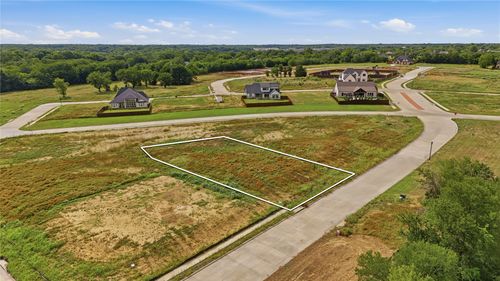 1604 Heritage Ranch Trl, Sherman, TX, 75092 | Card Image