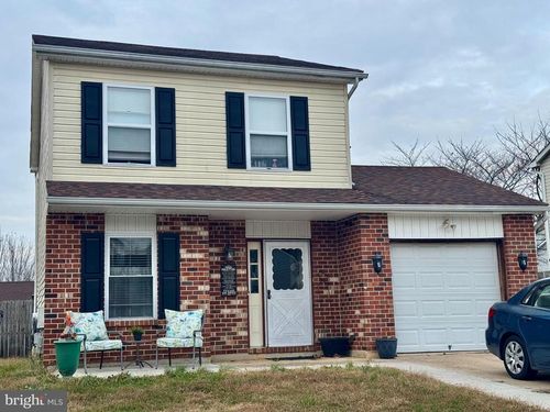 8 Honeysuckle Dr, NEWARK, DE, 19702-4493 | Card Image