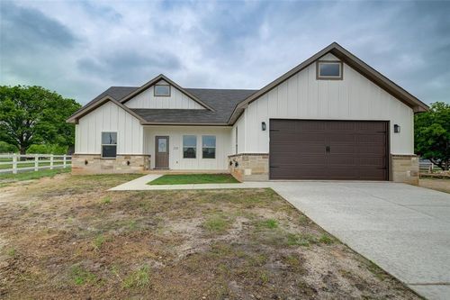 210 Chisholm Hills Drive, New Fairview, TX, 76078 | Card Image