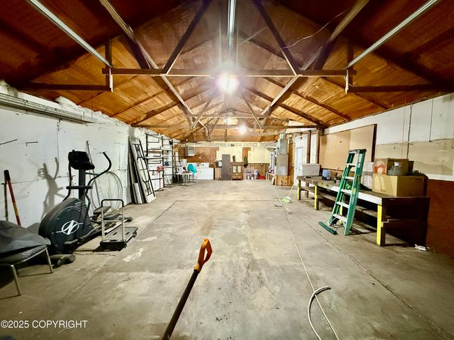 Silver House - Garage view 2 | Image 93