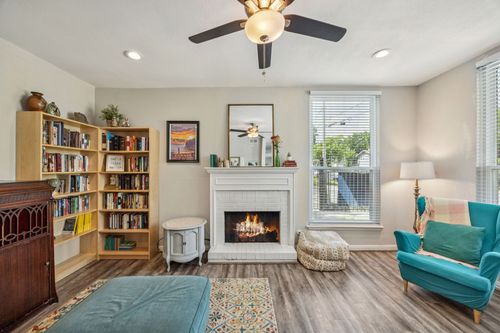 apt-60-7175 Fair Oaks Ave, Dallas, TX, 75231-6111 | Card Image