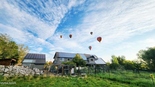 1516 Coleman Dr, Reno, NV, 89503-1502 | Card Image