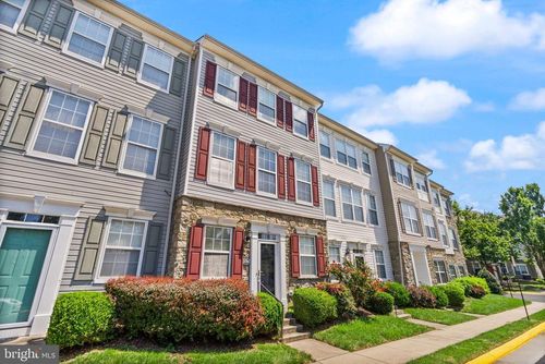 21764 Dragons Green Sq, ASHBURN, VA, 20147-6711 | Card Image