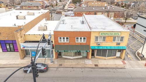 7036 Cermak Rd, Berwyn, IL, 60402-2197 | Card Image