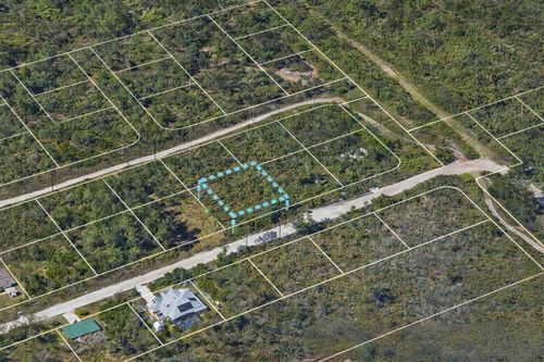 2885 Larkspur Rd, DELAND, FL, 32724-4902 | Card Image