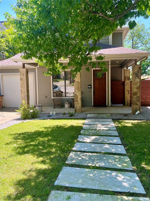 a-2101 E 20th St, Austin, TX, 78722-2407 | Card Image