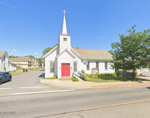 55 Main St, Queensbury, NY, 12804-4009 | Card Image